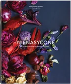 Książki kucharskie - Klaudia Iga Péres; Marianne Pfeffer Gjengedal Nienasycone 14 sławnych kobiet i 99 stylowych przepisów - miniaturka - grafika 1