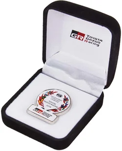 Toyota Gazoo Racing Przypinka WRC Winner Toyota Gazoo World Rally Team TOY14PIN - Akcesoria i dodatki do ubrań dla dzieci - miniaturka - grafika 2