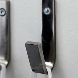 House Doctor House Doctor - Zestaw trzech wieszaków Bath 16302 - Pudła i pojemniki do przechowywania - miniaturka - grafika 4