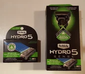 Maszynki do golenia i wkłady - Schick Hydro 5 Sensitive Sense 2 noż + 4-pak Usa - miniaturka - grafika 1