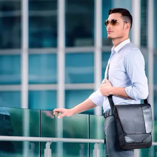 Everki Torba na tablet Mini Messenger Venue XL Premium RFID EKS622XL - Torby na laptopy - miniaturka - grafika 9