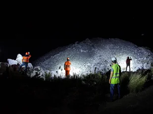 Fenix Latarka LR35R 10000lm zasięg 500m Usb Zestaw - Latarki - miniaturka - grafika 13