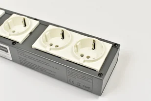 Pro-Ject Pro-Ject Connect IT Power 4-Way 10A- listwa zasilająca Pro-Ject Connect IT Power 4-Way - Listwy zasilające - miniaturka - grafika 3
