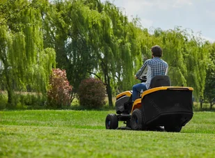 Stiga e-RIDE C300 - Kosiarki traktorki - miniaturka - grafika 13