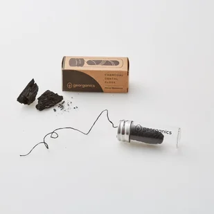 Georganics Georganics Naturalna Nić Dentystyczna z Węglem 30m GEO00630 - Szczoteczki do zębów dla dzieci - miniaturka - grafika 6