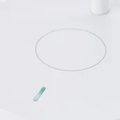 Lampy stojące - Brilliant Lampka biurkowa LED drukowania Illa, biała - miniaturka - grafika 1