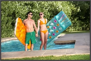 Materac Do Pływania 188x71 cm 90KG Bestway 43014 N - Materace dmuchane i koła do pływania - miniaturka - grafika 3