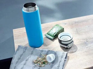 Leifheit Kubek termiczny Flip 600 ml błękitny 03276 - Kubki termiczne - miniaturka - grafika 5