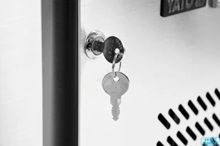 Yato STÓŁ MROŹNICZY 417L 3-DRZWIOWY YG-05256 - Szafy i witryny chłodnicze - miniaturka - grafika 9