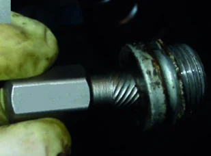 BAHCO Zestaw 15szt. wykrętaków 1/2" i 5/8" do zerwanych śrub 6-kątnych, [BWMSP15] BWMSP15 - Śrubokręty - miniaturka - grafika 2