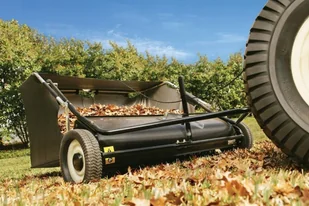 CEDRUS Polska CEDRUS SP31105 ZBIERACZ ZAMIATARKA DO TRAWY LIŚCI KOSZ  DO TRAKTORKA 97cm - OFICJALNY DYSTRYBUTOR - AUTORYZOWANY DEALER CEDRUS CEDRUS SP31105 ZBIERACZ ZAMIATARKA DO TRAWY LIŚCI - Akcesoria do urządzeń ogrodniczych - miniaturka - grafika 3