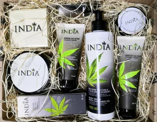 INDIA Cosmetics Zestaw NATURALNYCH kosmetyków konopnych z BALSAMEM i PEELINGIEM - Zestawy kosmetyków damskich - miniaturka - grafika 2