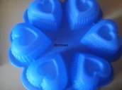 Formy do ciast - FOREMKA FORMA SILIKONOWA babeczki serduszka 6szt - miniaturka - grafika 1