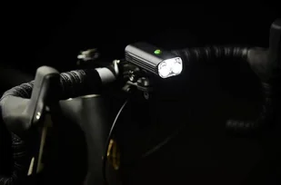 LEZYNE Lampka rowerowa przednia MINI DRIVE 400XL 400 lumenów - Lampki rowerowe - miniaturka - grafika 4