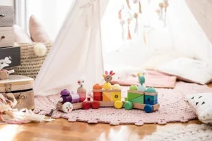 Janod Pociąg z klockami i zwierzątkami do ciągnięcia J08202 - Pociągi dla dzieci - miniaturka - grafika 15