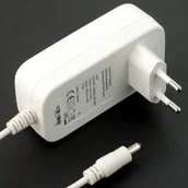 Akcesoria do komputerów jednopłytkowych - OEM Zasilacz impulsowy 12V/2,5A - wtyk DC 5,5/2,5mm - biały SLA-13912 - miniaturka - grafika 1