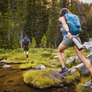 Hydro Flask Butelka termiczna 946 ml Lightweight Wide Mouth Trail Series Hydro Flask - obsidian LW32LW080 - Butelki termiczne - miniaturka - grafika 3