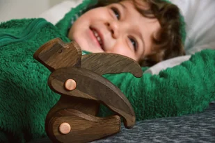 Bajo Drewniana figurka Goryl 78120 - Figurki dla dzieci - miniaturka - grafika 2