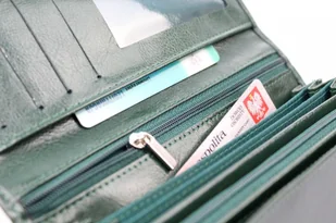 Elkor Portfel Damski (PL) Długi Suwak Wewnątrz Skóra Naturalna - Portfele Elkor Portfel Damski (PL) Długi Suwak Wewnątrz Skóra Naturalna - Portfele - miniaturka - grafika 11