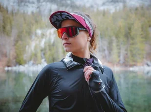 COMPRESSPORT COMPRESSPORT Kurtka biegowa damska WINTER INSULATED JACKET czarna - Bluzy sportowe damskie - miniaturka - grafika 4