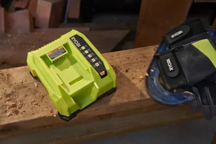 RYOBI Elektronarzędzia / Pozostałe / Akumulatory Szybka ładowarka RY36C60A 36 V 5133004555 - Ładowarki do elektronarzędzi - miniaturka - grafika 5