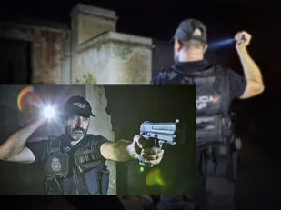 Fenix Latarka diodowa PD32 V2.0 - Latarki - miniaturka - grafika 14