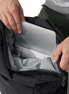 Fjallraven Plecak miejski Ulvo Rolltop 30 - black 23312-550 - Plecaki - miniaturka - grafika 12