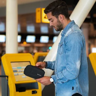 XD Design Etui na dokumenty XD Design Passport Holder Black P705.821 - Okulary przeciwsłoneczne - miniaturka - grafika 7