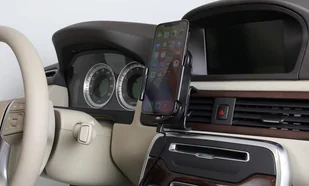 Brodit AB Uchwyt Indukcyjny dedykowany do Apple iPhone 12 Pro Max z wbudowanym kablem USB oraz ładowarką samochodową 718236 - Uchwyty samochodowe do telefonów - miniaturka - grafika 3