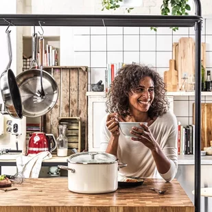 KitchenAid Garnek emaliowany z pokrywką 3,7L kremowy KitchenAid CC003266-001 - Garnki - miniaturka - grafika 2