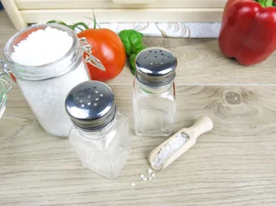 Fackelmann Zestaw solniczka i pieprzniczka 46856 s-1730-uniw - Pojemniki na przyprawy - miniaturka - grafika 2