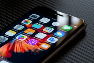 movear 3D X-PRO iPhone 6 6s Szkło hartowane Cały Ekran Czarne A0IP6G3X14ABK - Szkła hartowane na telefon - miniaturka - grafika 5