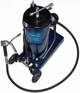 MAR POL Smarownica nożna 6L + wąż 4m + 2 końcówki M78070 - Pozostałe narzędzia pneumatyczne - miniaturka - grafika 2