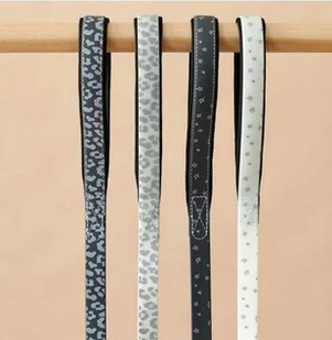 Hunter SMYCZ PRZEPINANA DLA PSA CONVENIENCE REFLECT STARS CZARNA dł 200 szer 2cm - Smycze dla psów - miniaturka - grafika 3