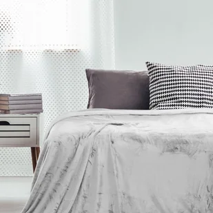 DecoKing Koc z mikrofibry 200x220 BLA/MIC/WHI/200 - Koce - miniaturka - grafika 26