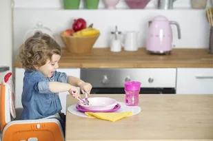 Chicco Zestaw 2 talerzy 12 m+ zielony - Zestawy naczyń dla dzieci - miniaturka - grafika 3