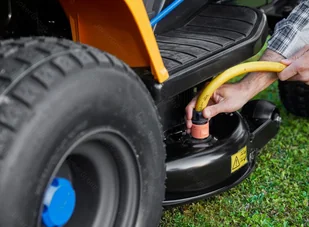 Stiga e-RIDE C300 - Kosiarki traktorki - miniaturka - grafika 17