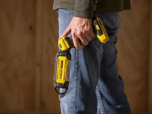 STANLEY FATMAX Lampa warsztatowa FATMAX SFMCL050B 18V v20 SFMCL050B - Oświetlenie warsztatowe - miniaturka - grafika 3