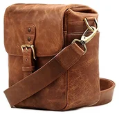 Akcesoria fotograficzne - MegaGear megagear torba na aparat  Posłaniec z prawdziwej skóry do-bezlusterkowych, natychmiast obrazu i lustrzanek, brązowy MG1329 - miniaturka - grafika 1