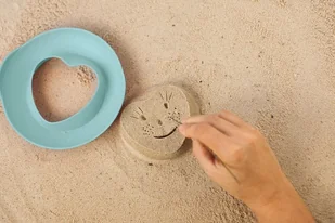 Quut Foremki wielofunkcyjne Magic Shapers, Serduszko - Zabawki do piasku - miniaturka - grafika 6