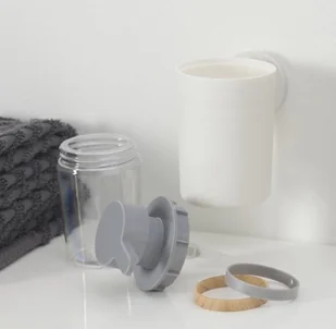 Tiger Urban Dozownik na mydło w płynie wiszący biały 13160.3.01.46 - Wieszaki łazienkowe - miniaturka - grafika 3