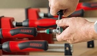 Bessey Ścisk stolarski pełnopowierzchniowy 1500x95mm, 255-1610mm REVO [KRE150-2K] KRE150-2K - Imadła i ściski - miniaturka - grafika 4