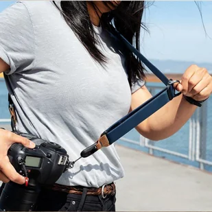 Peak Design Pasek na szyję SLIDE v3 - niebieski SL-MN-3 - Paski, szelki, uprzęże foto - miniaturka - grafika 12