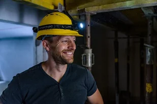 Brennenstuhl Latarka czołowa z czujnikiem na baterie LuxPremium LED 1177310 1177310 - Latarki - miniaturka - grafika 6