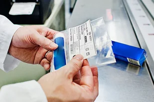 Dymo Durable etykiety polipropylenowe 104x159MM, 2 - Papier do drukarek - miniaturka - grafika 8