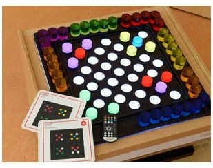 Masterkidz MASTERKIDZ Kolorowe Cylindry do Gry Zestaw 48 szt. ME13057 - Tablice dla dzieci - miniaturka - grafika 3