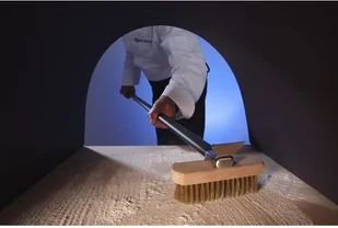 Hendi Szczotka do czyszczenia pieca do pizzy, dł. 1320 mm 525593 525593 525593 525593 - Akcesoria gastronomiczne - miniaturka - grafika 3