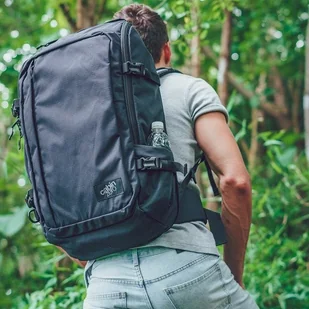 CabinZero CABINZERO Plecak torba podręczna ADV 42L AD041 absolute black - Plecaki szkolne i tornistry - miniaturka - grafika 13