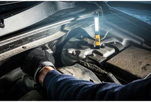 CAT Światło robocze CT1000 - Latarki - miniaturka - grafika 6