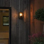 Lampy ogrodowe - Konstsmide Kinkiet zewnętrzny Carpi, czarny, 18 x 30 cm - miniaturka - grafika 1